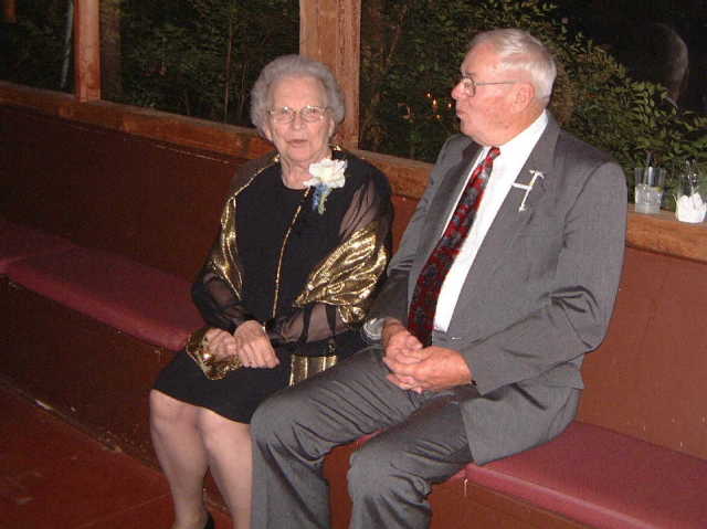 Gramphi Remembered/640x480_2002-10-FU-WEDDING.JPG
